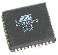 AT89S8252-24JC - AT89S8252 44-Pin 24MHz 8kb 8-bit Microcontroller