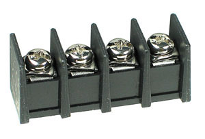 4 Way 30A Power Terminal Barrier